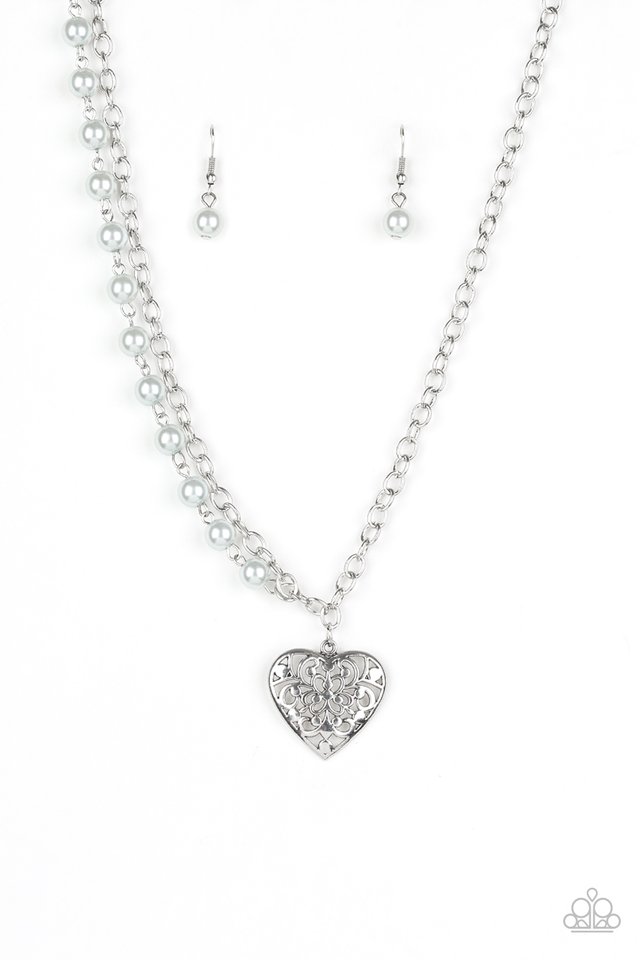 Paparazzi ♥ Forever In My Heart - Silver ♥ Necklace