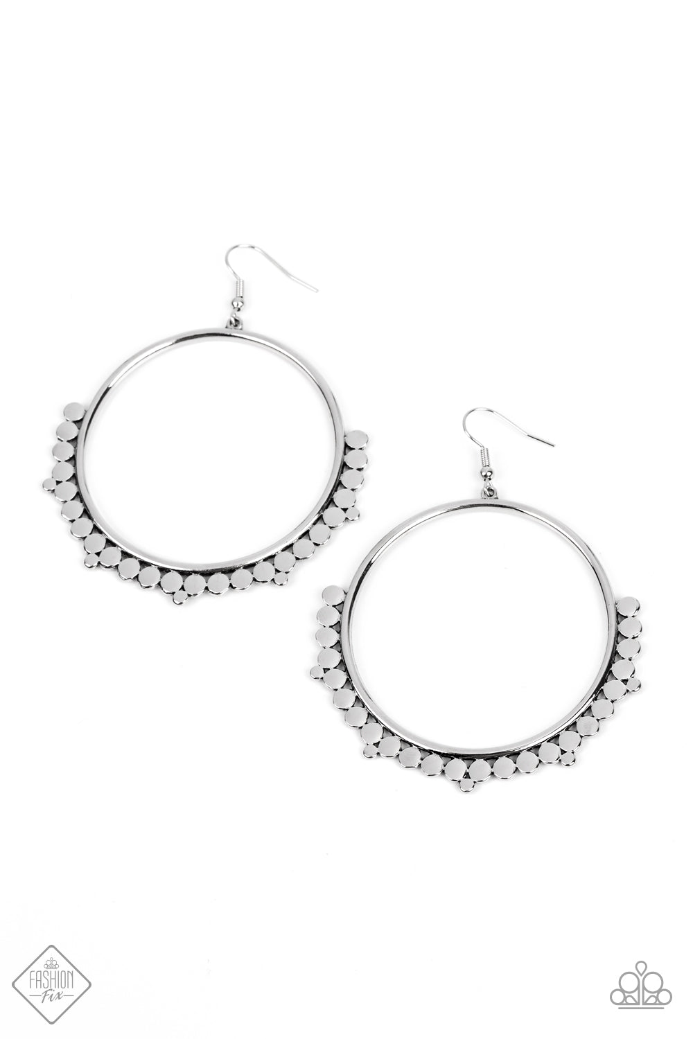 Paparazzi ♥ Ultra Untamable - Silver ♥ Earrings