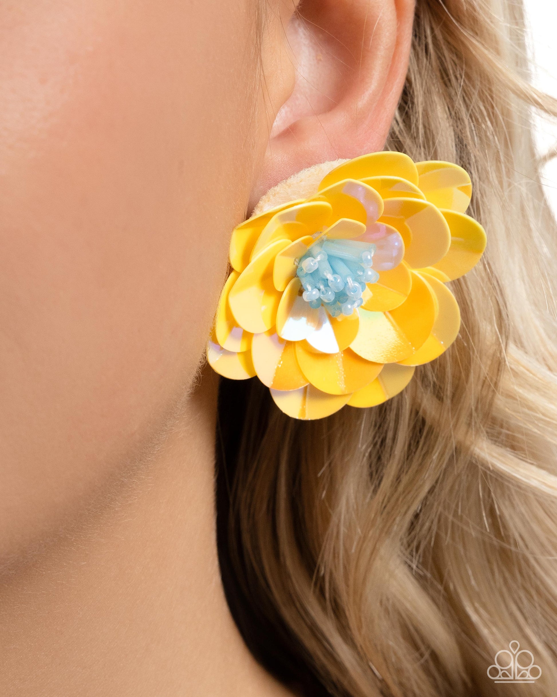 floating-florals-yellow-p5po-ywxx-039xx