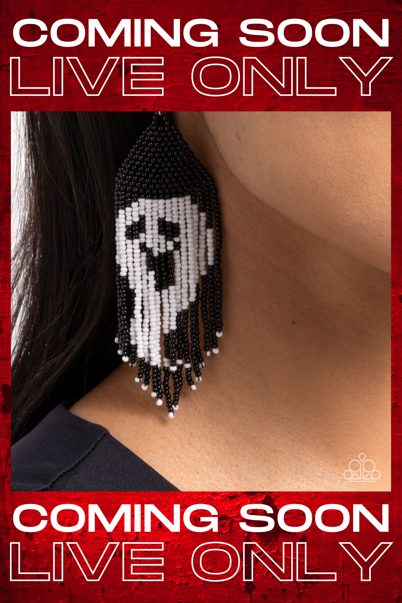 *Ordered 9/18* Paparazzi ♥ Spooky Strands - Black ♥  Earrings