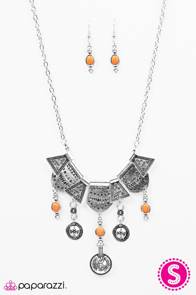 Paparazzi ♥ Paradise Princess - Orange ♥ Necklace