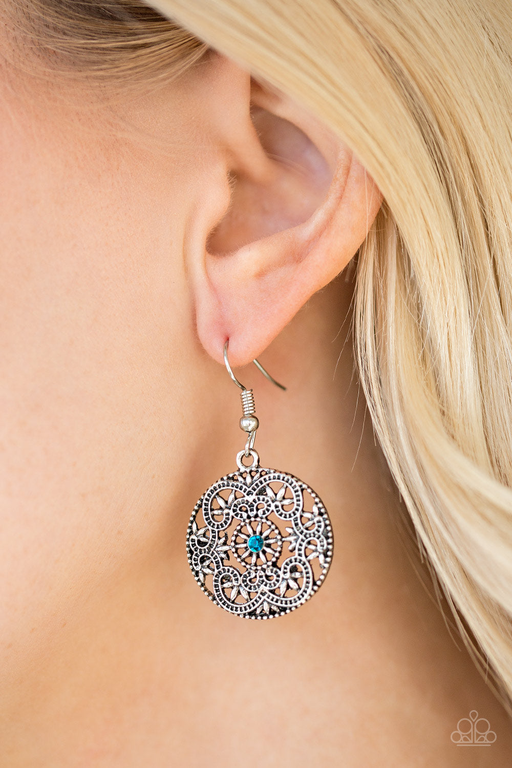 Paparazzi ♥ Rochester Royale - Blue ♥  Earrings