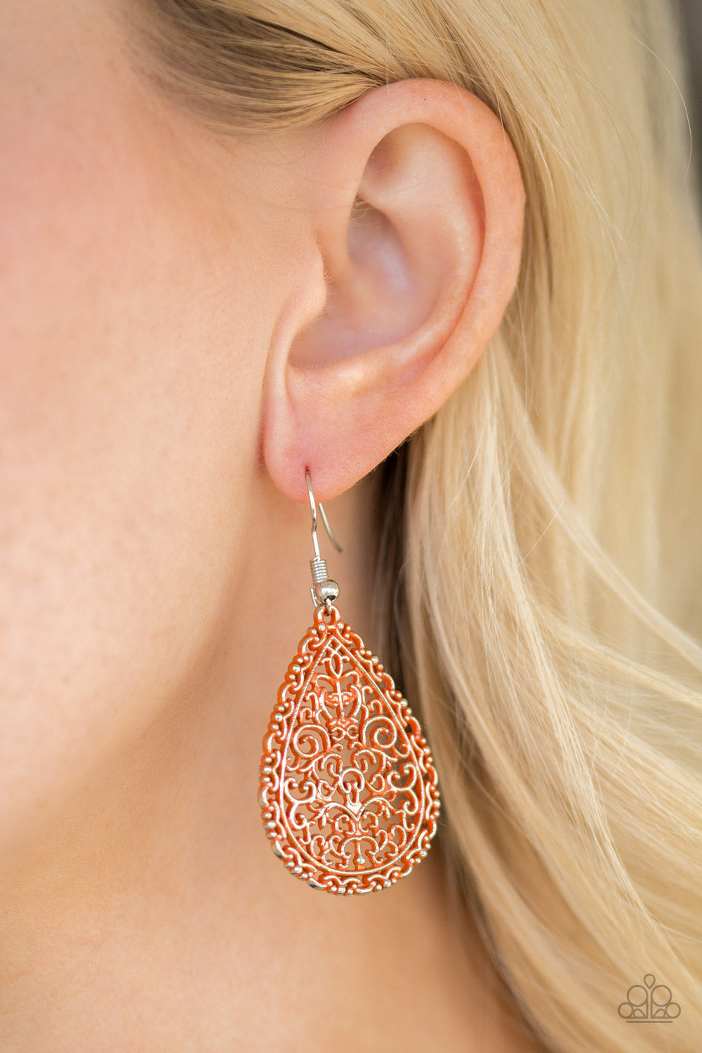 Paparazzi ♥ Indie Idol - Orange ♥  Earrings