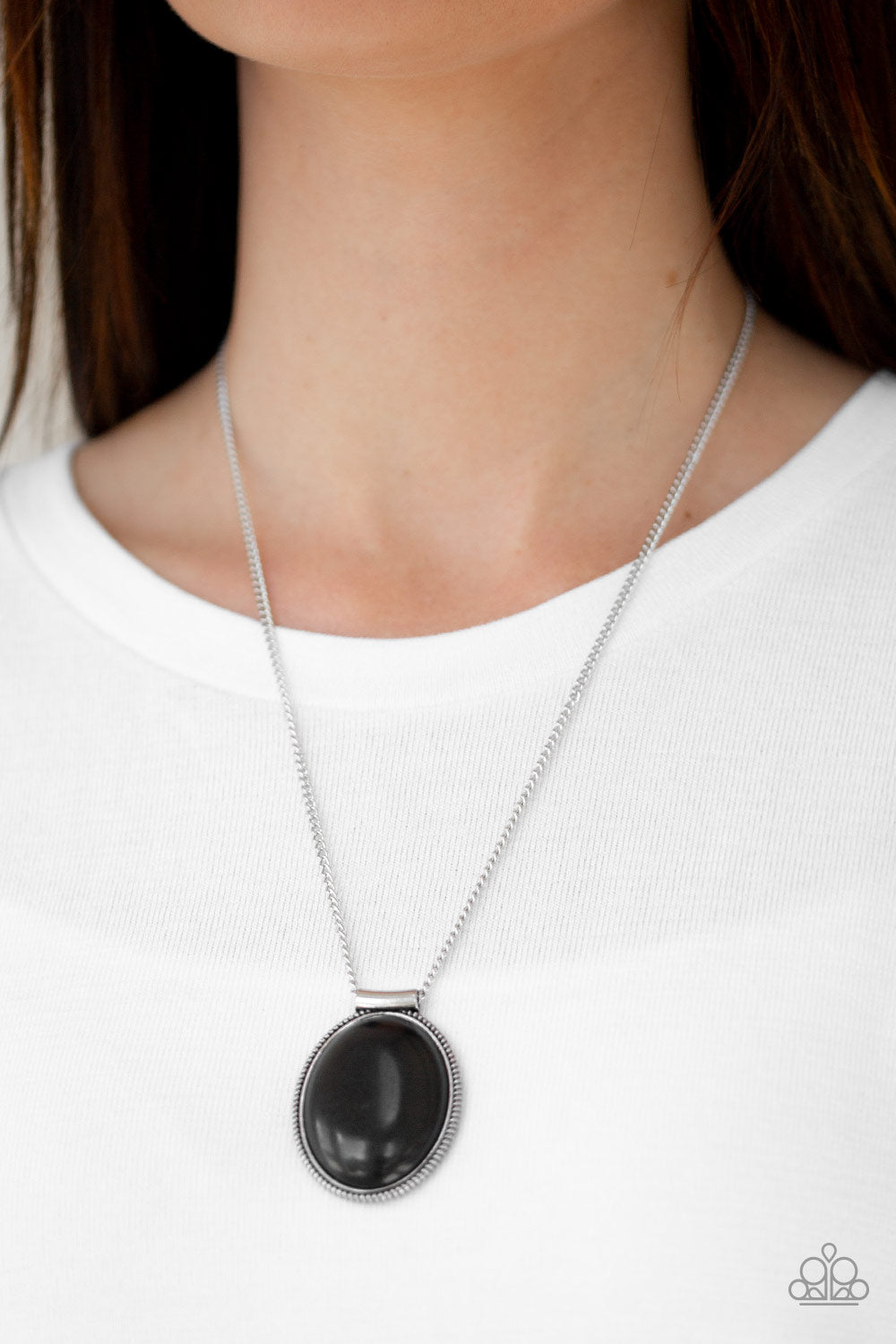 Paparazzi ♥ Southwest Showdown - Black ♥  Necklace