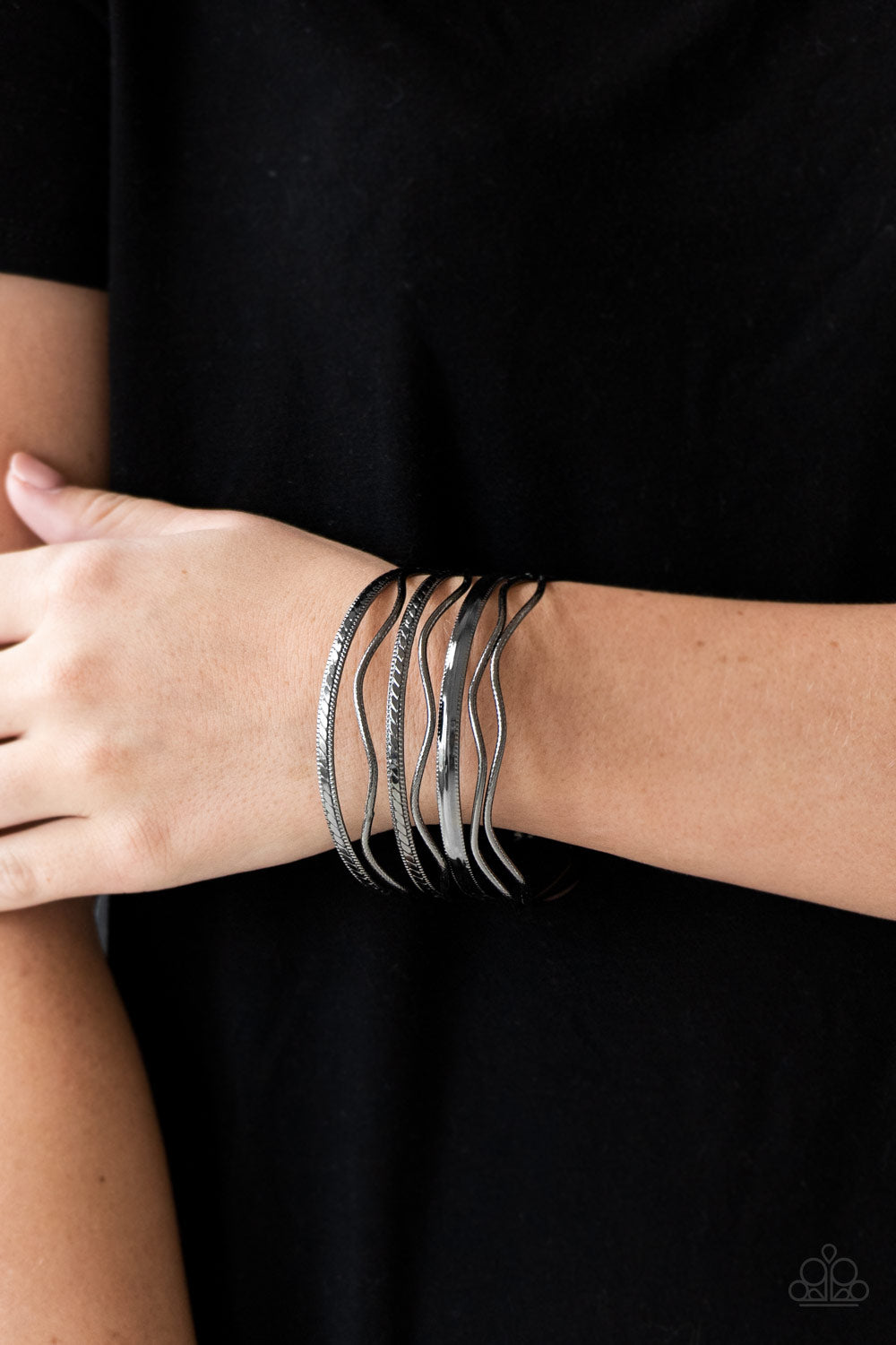 Paparazzi ♥ Zesty Zimbabwe - Black ♥  Bracelet