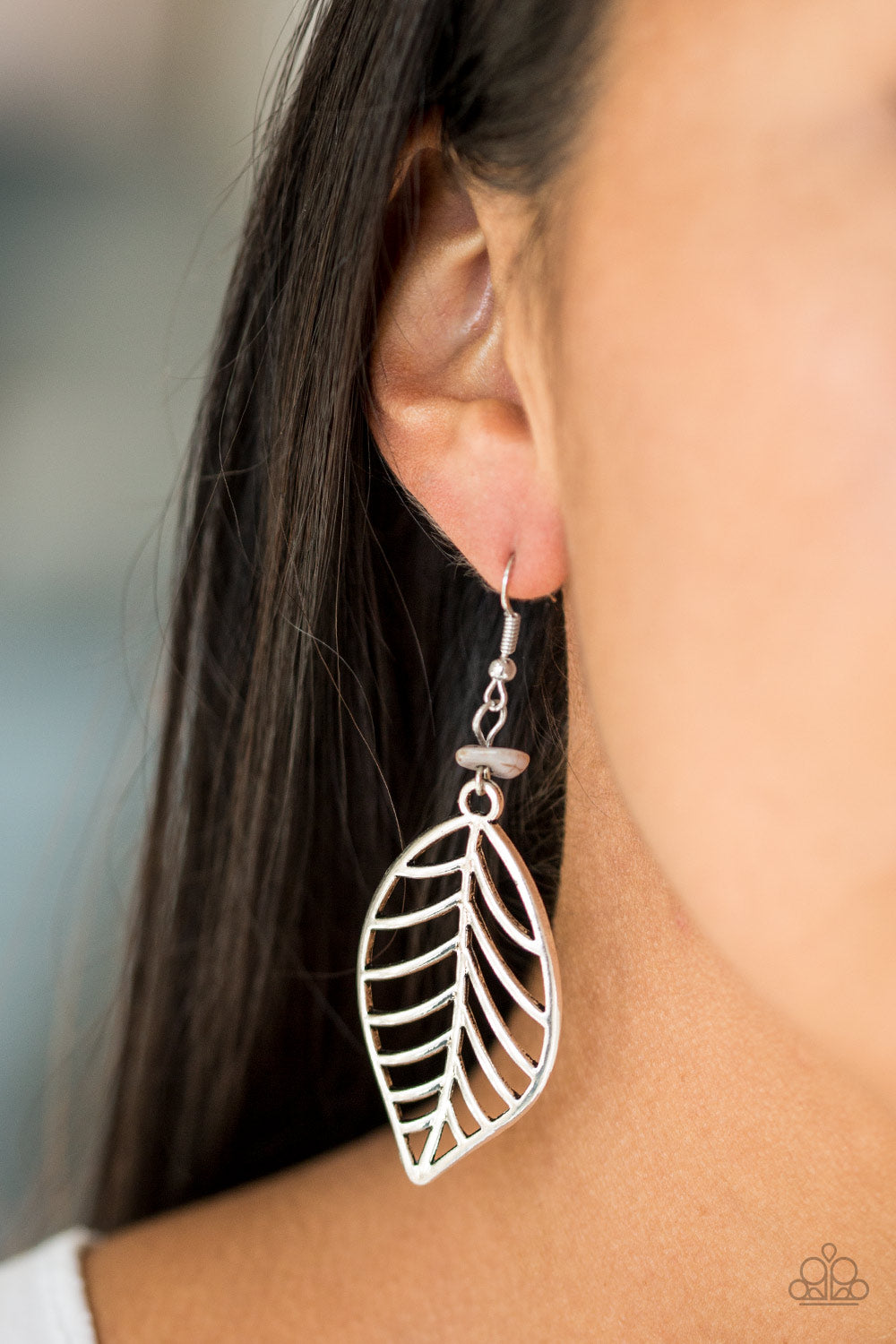 Paparazzi ♥ BOUGH Out - Silver ♥  Earrings