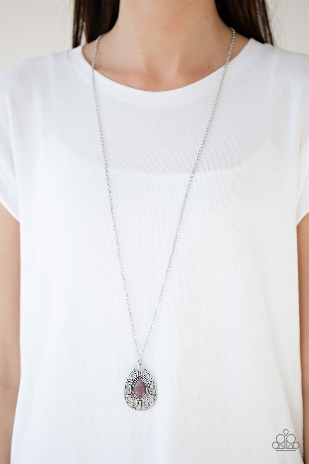 Paparazzi Modern Majesty Purple Necklace