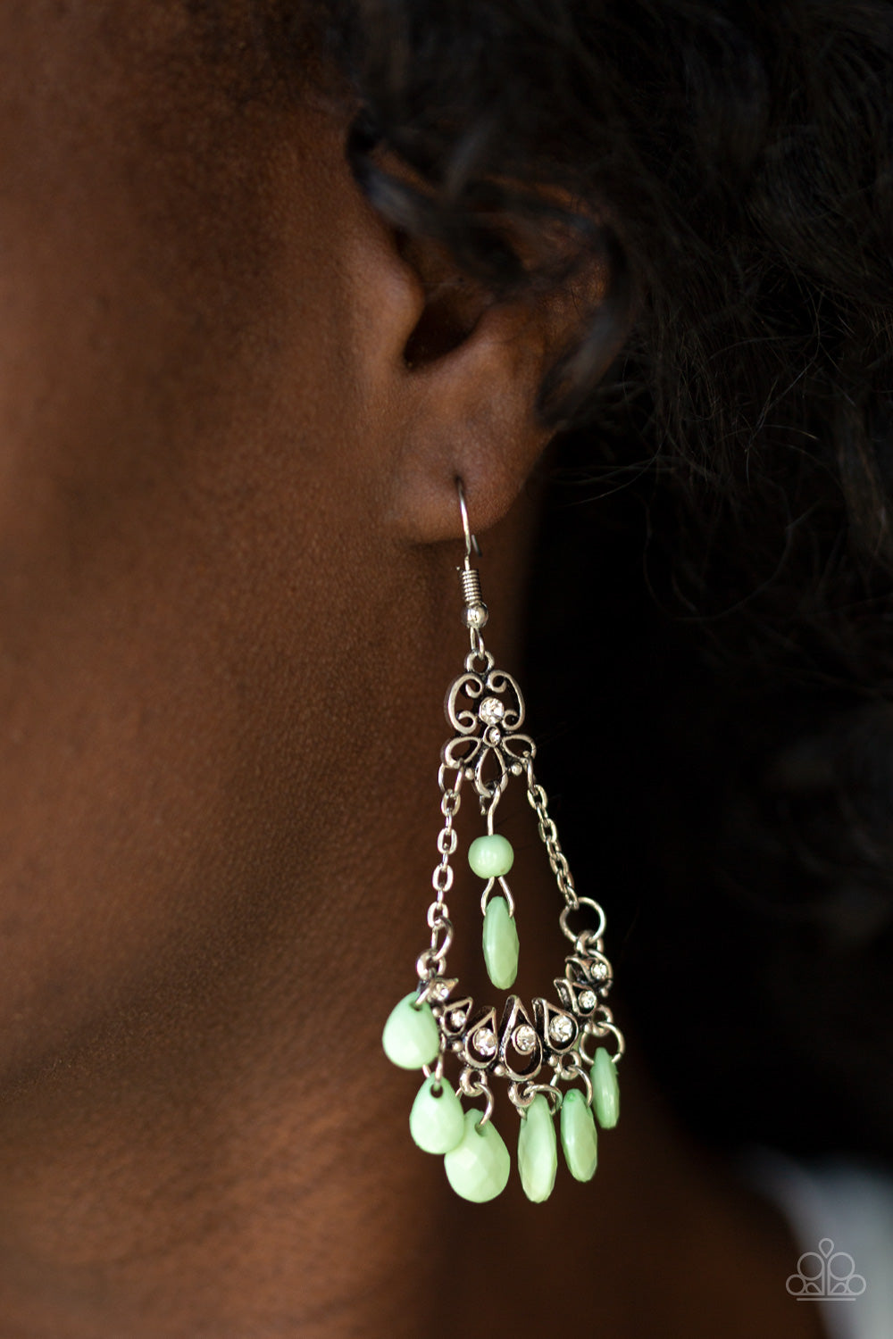 Paparazzi ♥ Malibu Sunset - Green ♥  Earrings