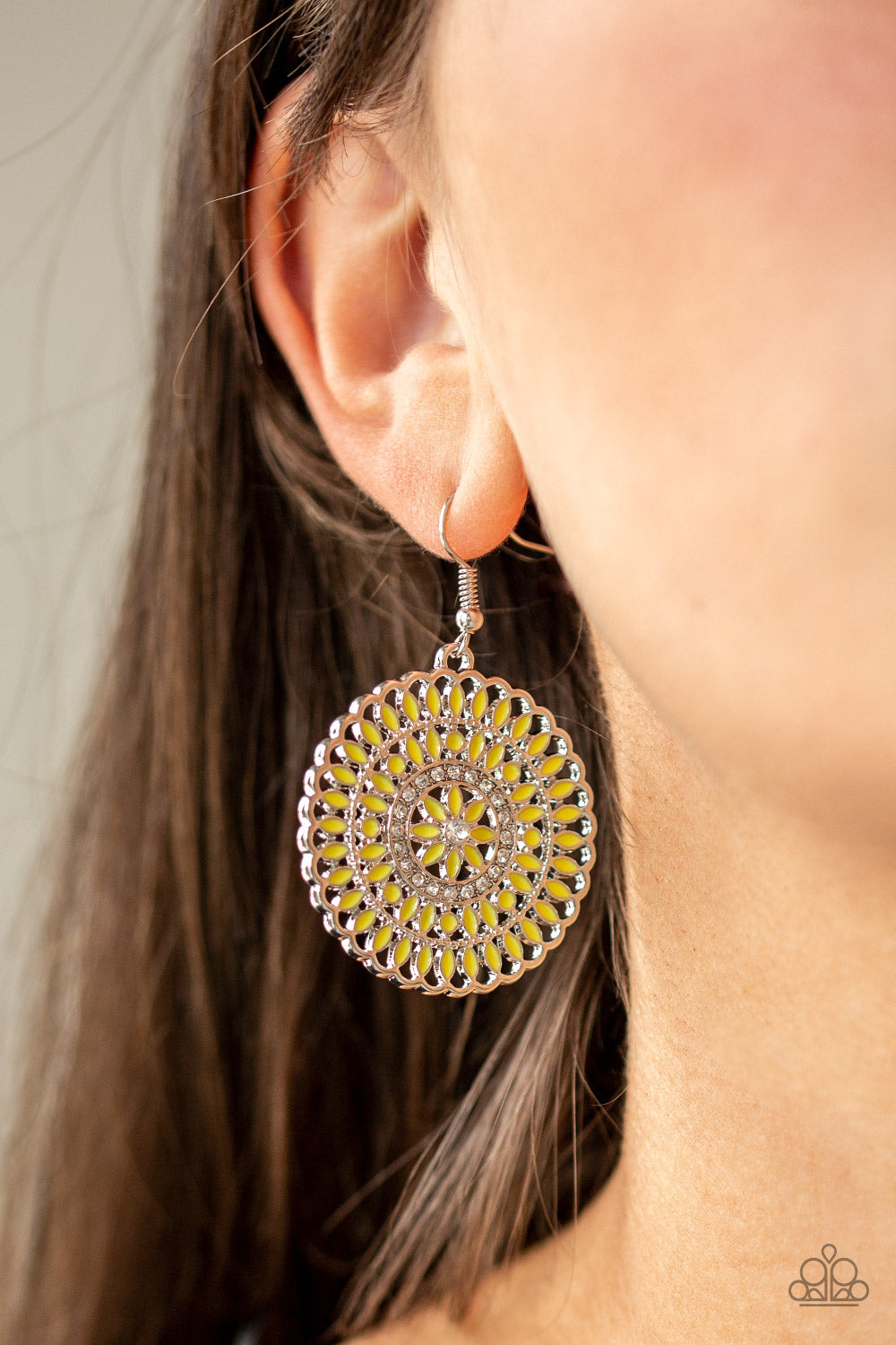 Paparazzi ♥ PINWHEEL and Deal - Yellow ♥  Earrings