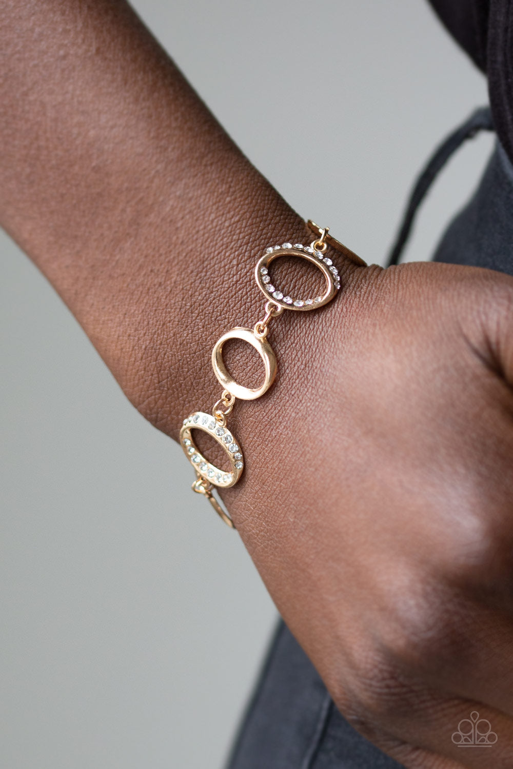 SOLD‼️🥳HP🥳🎉Louis Vuitton 2020 palm spring bracelet