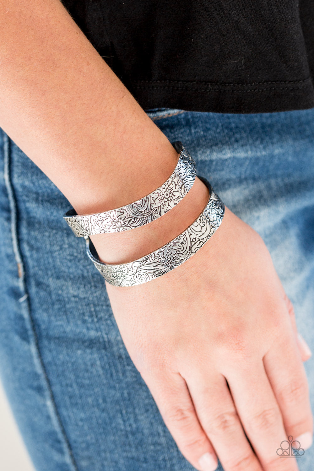 Paparazzi ♥ Garden Goddess - Silver ♥  Bracelet