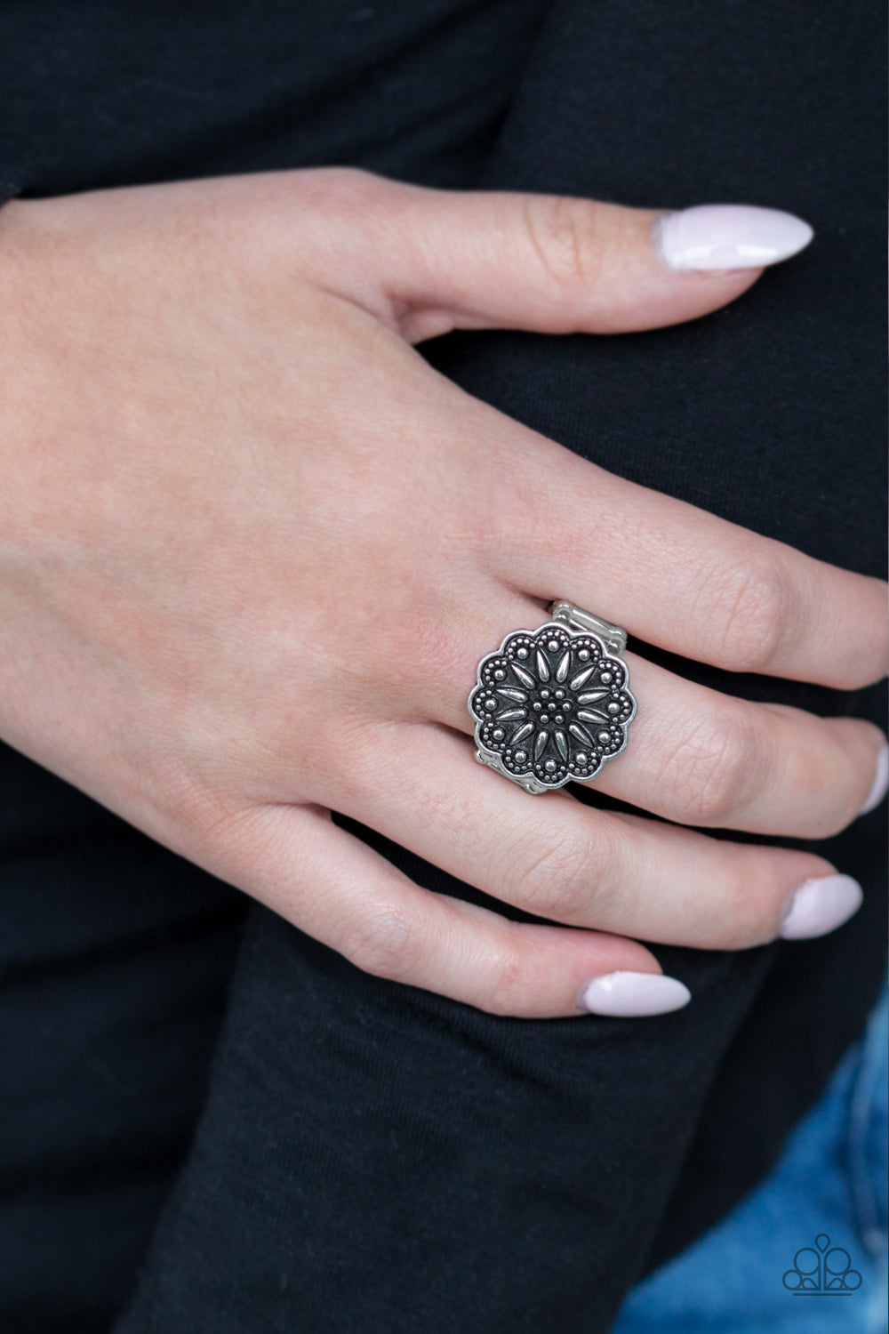 Paparazzi ♥ Desert Sunflower - Silver ♥  Ring