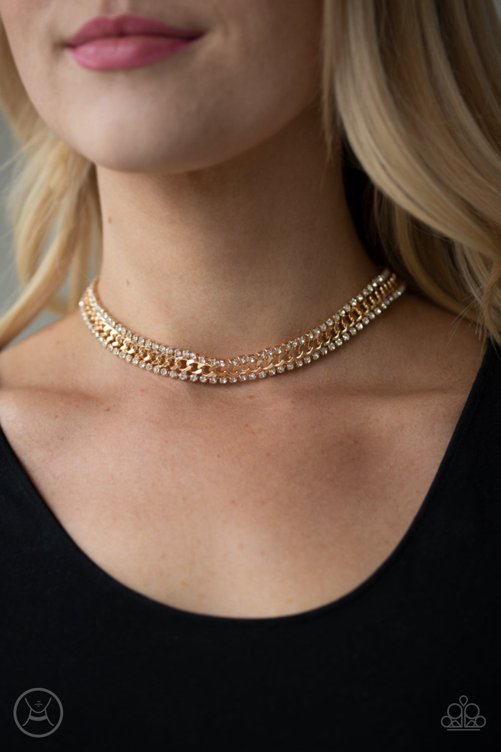 Paparazzi deals gold choker