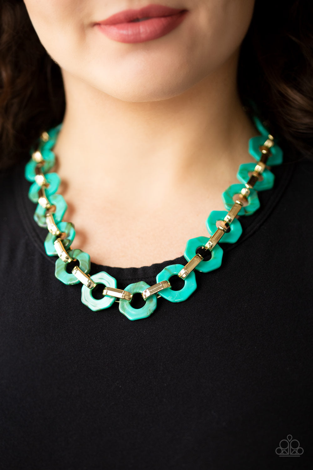 Paparazzi ♥ Fashionista Fever - Blue ♥  Necklace