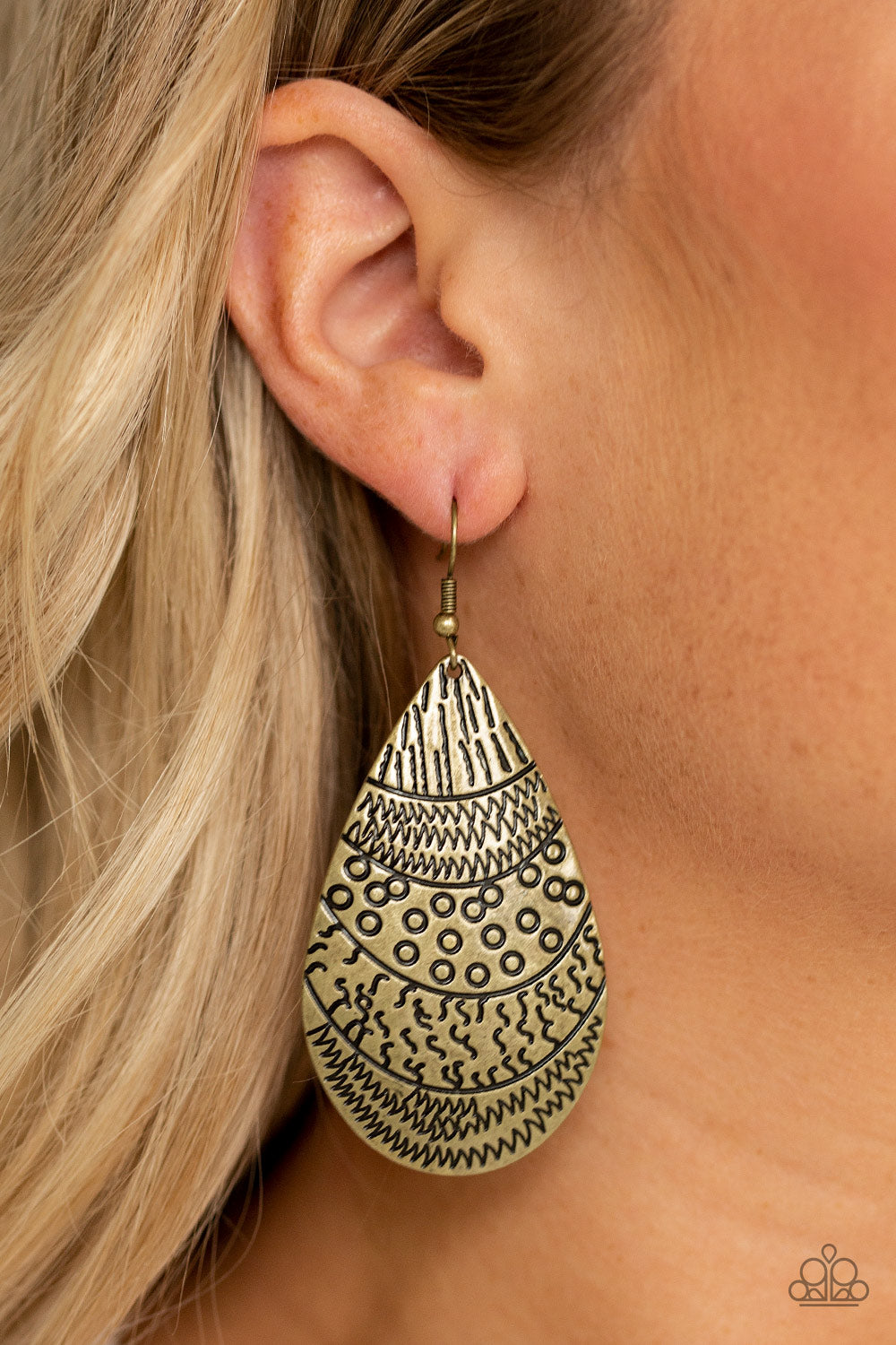 Paparazzi ♥ Safari Splash - Brass ♥  Earrings