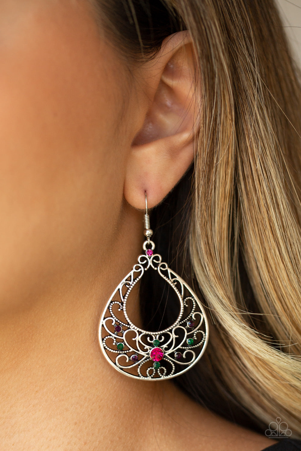 Paparazzi ♥ Vine Shine - Multi ♥  Earrings