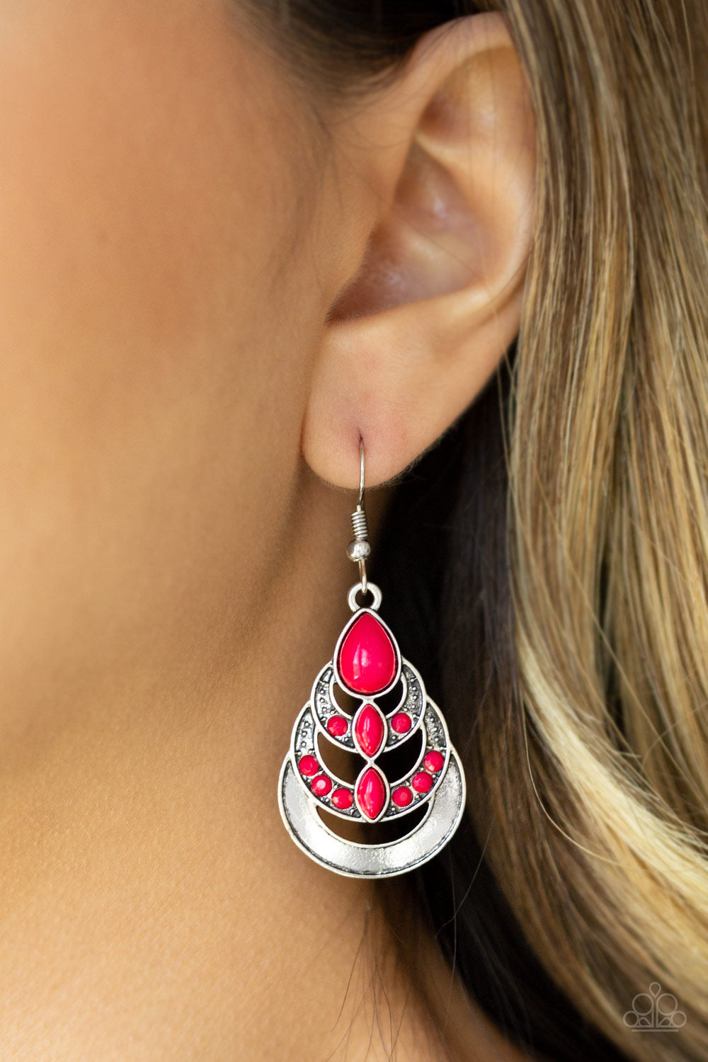 Paparazzi ♥ Boho Brilliance - Pink ♥  Earrings