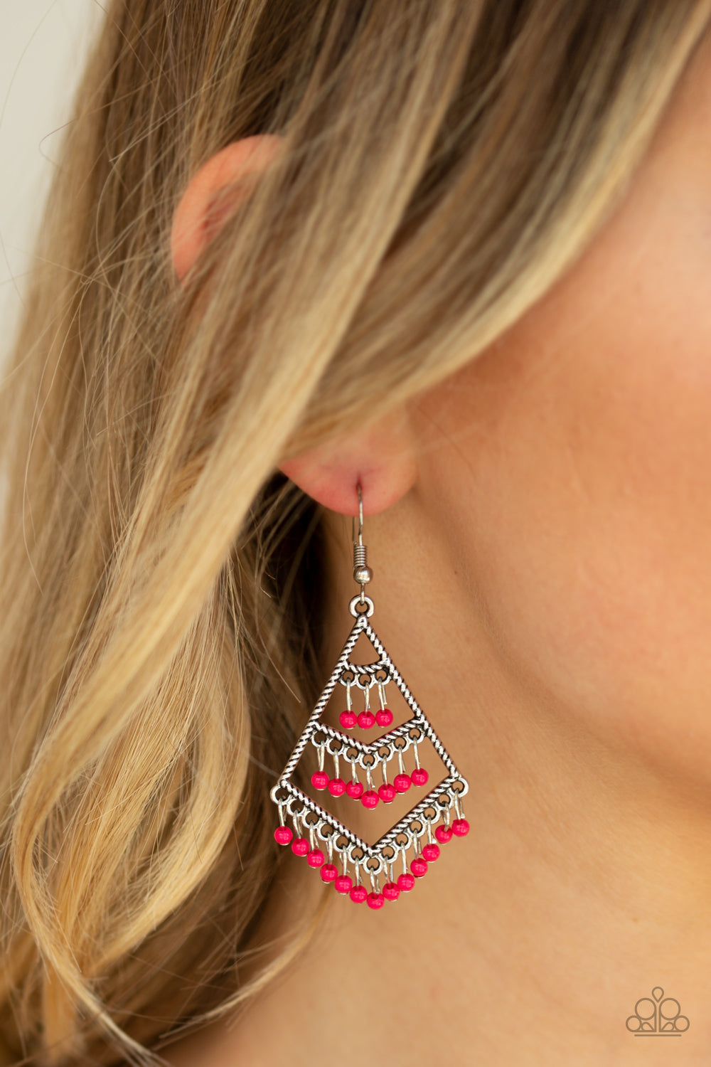 Paparazzi ♥ Kite Race - Pink ♥  Earrings