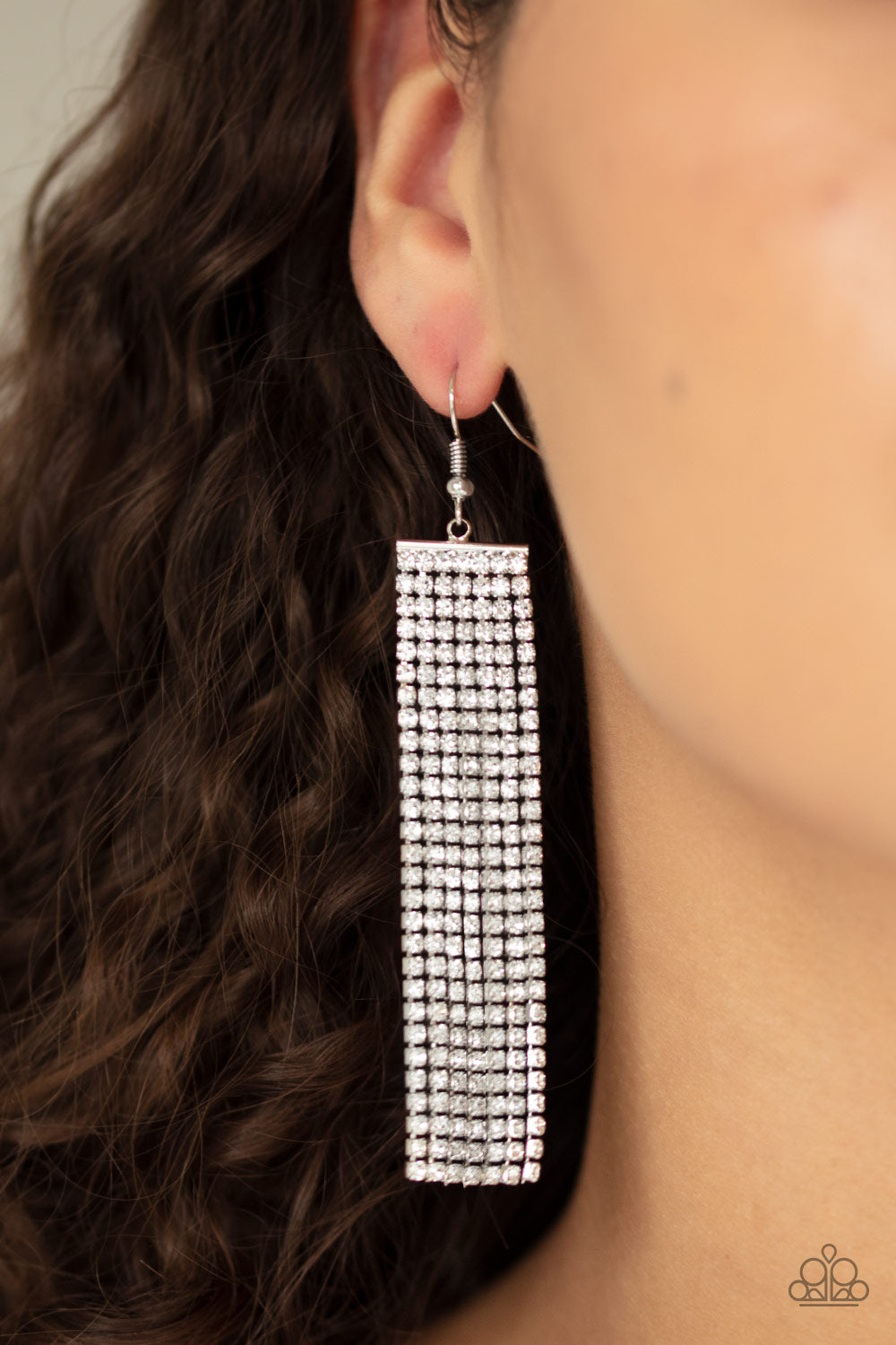 Paparazzi ♥ Top-Down Shimmer - White ♥  Earrings