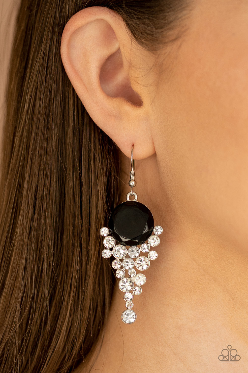 Paparazzi ♥ Elegantly Effervescent - Black ♥  Earrings