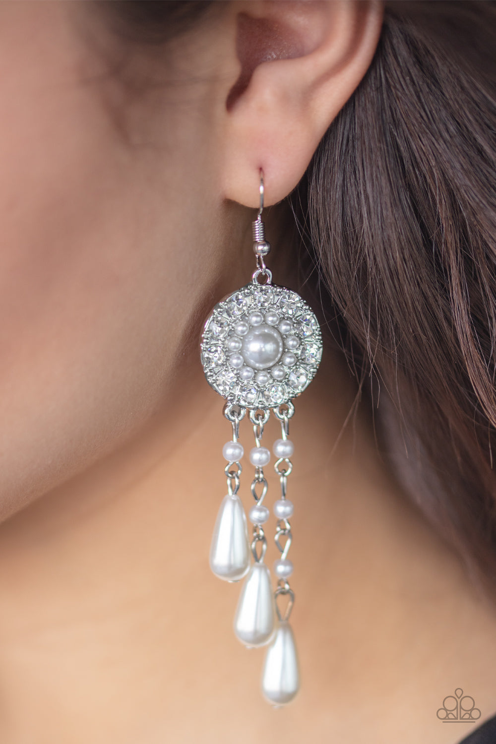 Paparazzi ♥ Dreams Can Come True - White ♥  Earrings