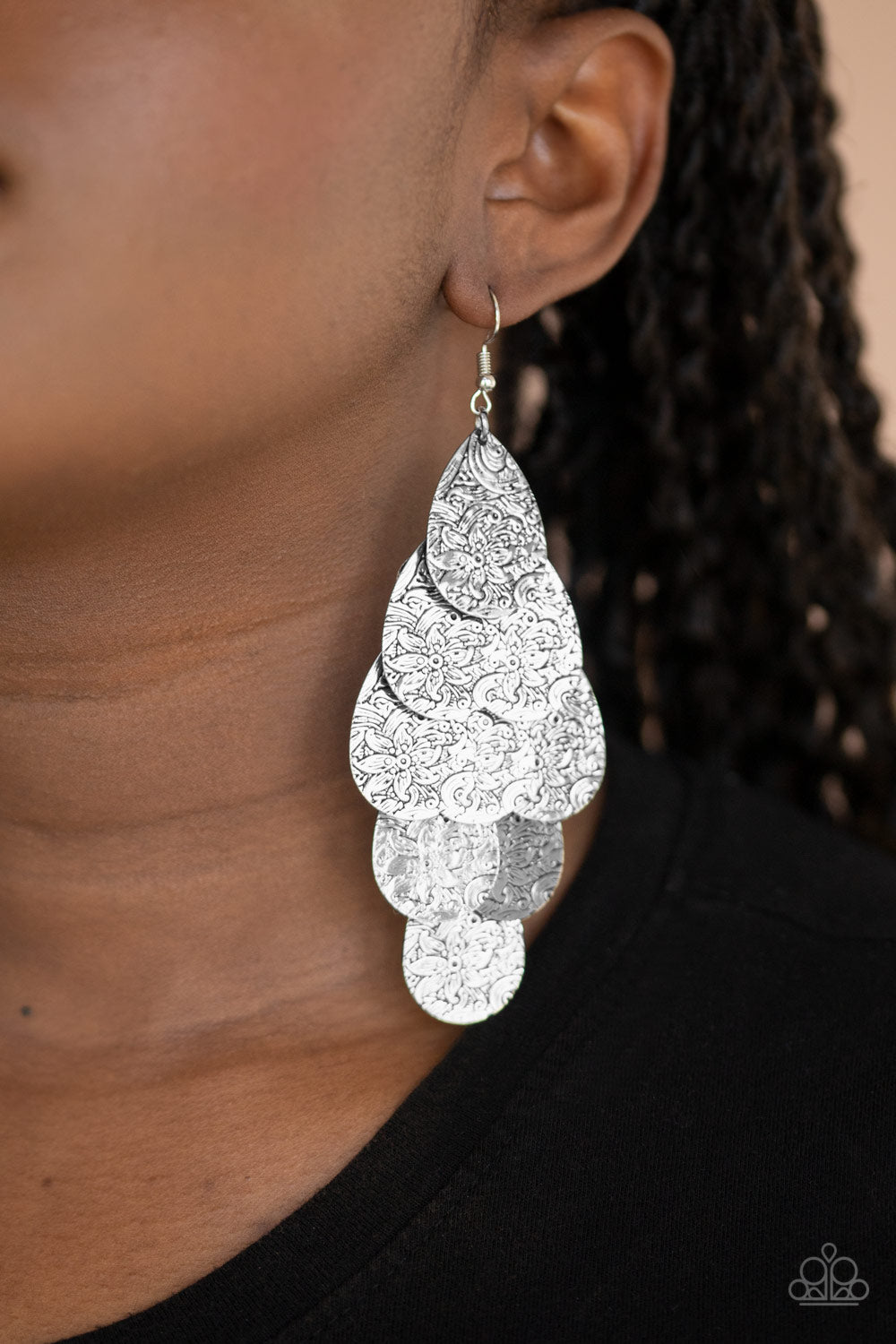 Paparazzi ♥ Hibiscus Harmony - Silver ♥  Earrings