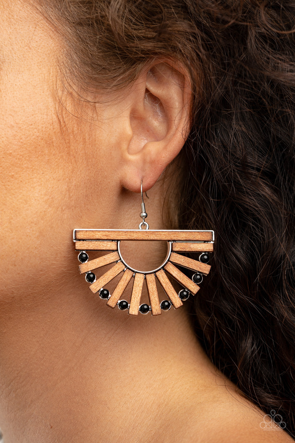 Paparazzi ♥ Wooden Wonderland - Black ♥  Earrings