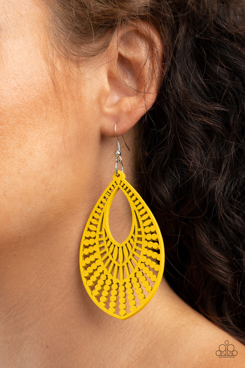 Paparazzi ♥ Bermuda Breeze - Yellow ♥  Earrings