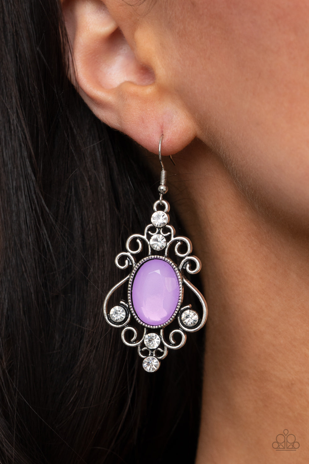 Paparazzi ♥ Tour de Fairytale - Purple ♥ Earrings