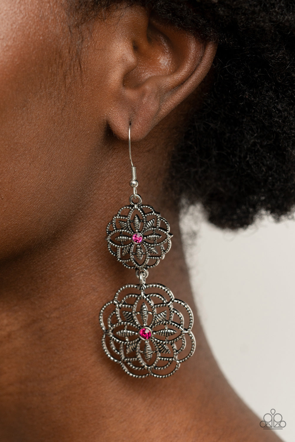 Paparazzi ♥ Mandala Mecca - Pink ♥  Earrings