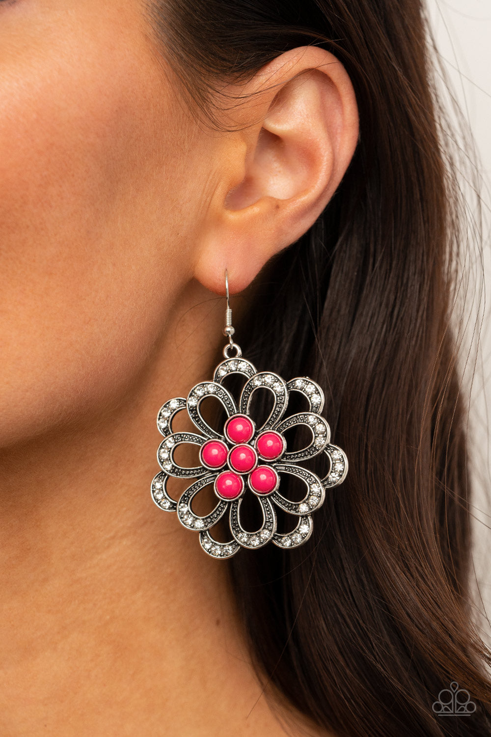 Paparazzi ♥ Dazzling Dewdrops - Pink ♥  Earrings