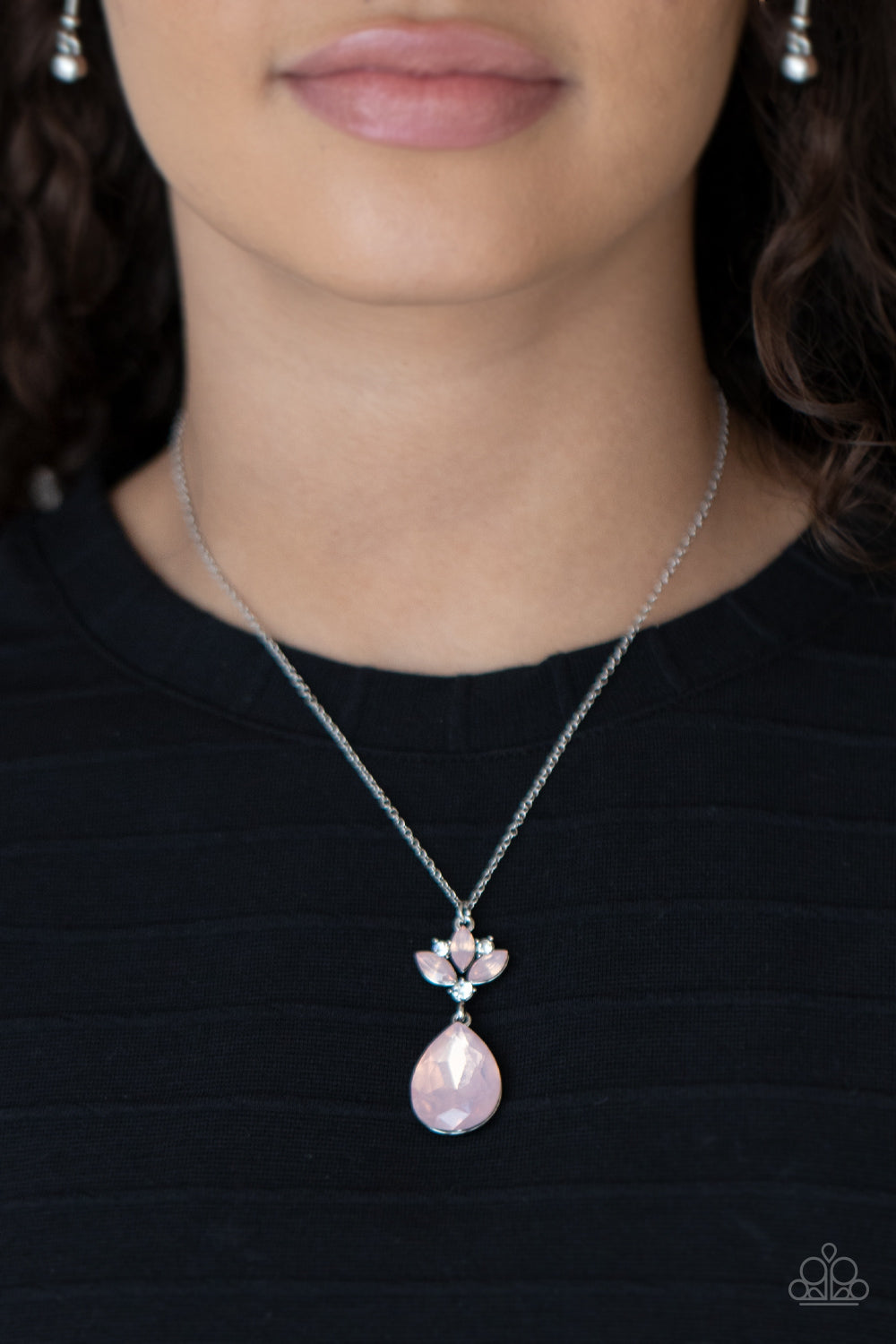 Paparazzi ♥ Celestial Shimmer - Pink ♥  Necklace