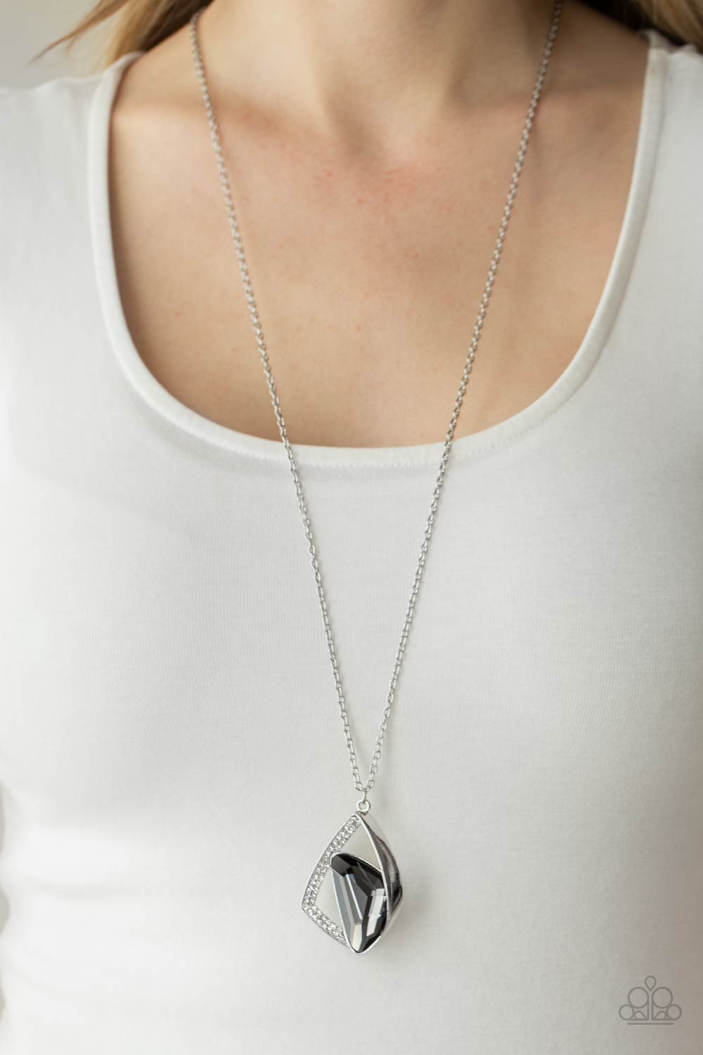 Paparazzi ♥ Galactic Wonder - Silver ♥  Necklace