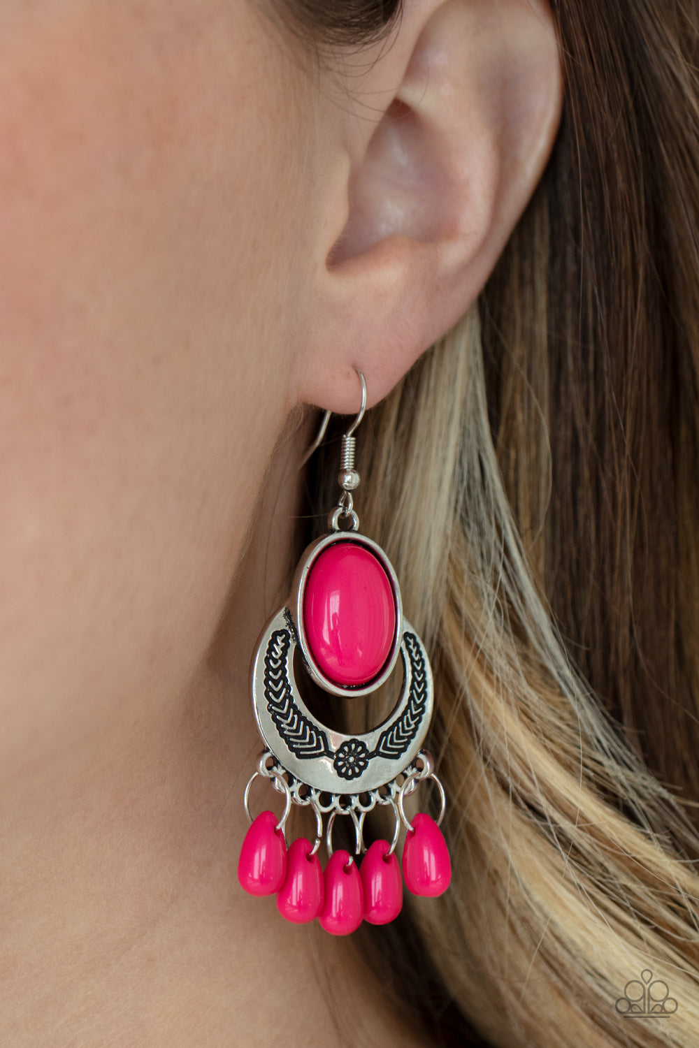 Paparazzi ♥ Prairie Flirt - Pink ♥  Earrings