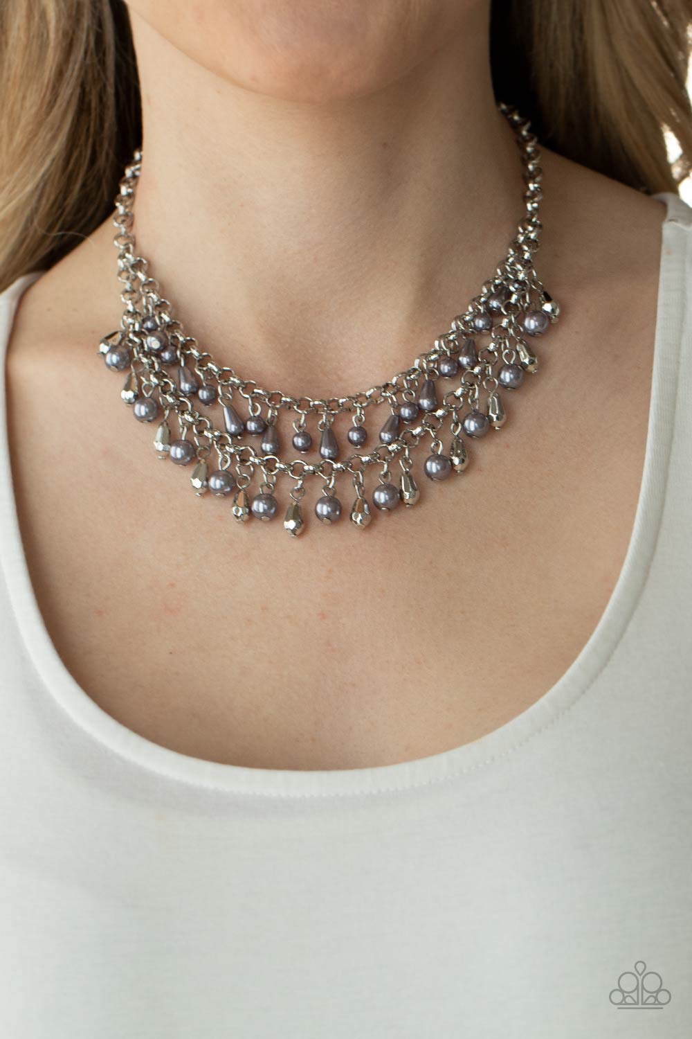 Paparazzi ♥ Big Money - Silver ♥  Necklace