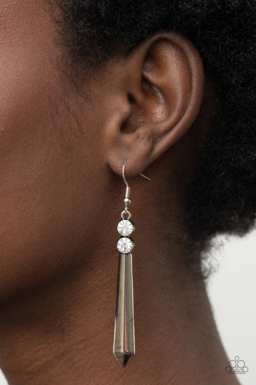 Paparazzi ♥ Sparkle Stream - White ♥  Earrings