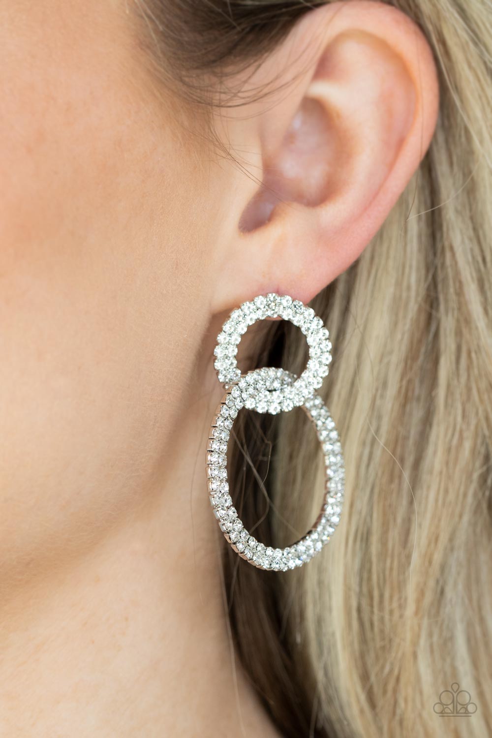 Paparazzi ♥ Intensely Icy - White ♥ Post Earrings