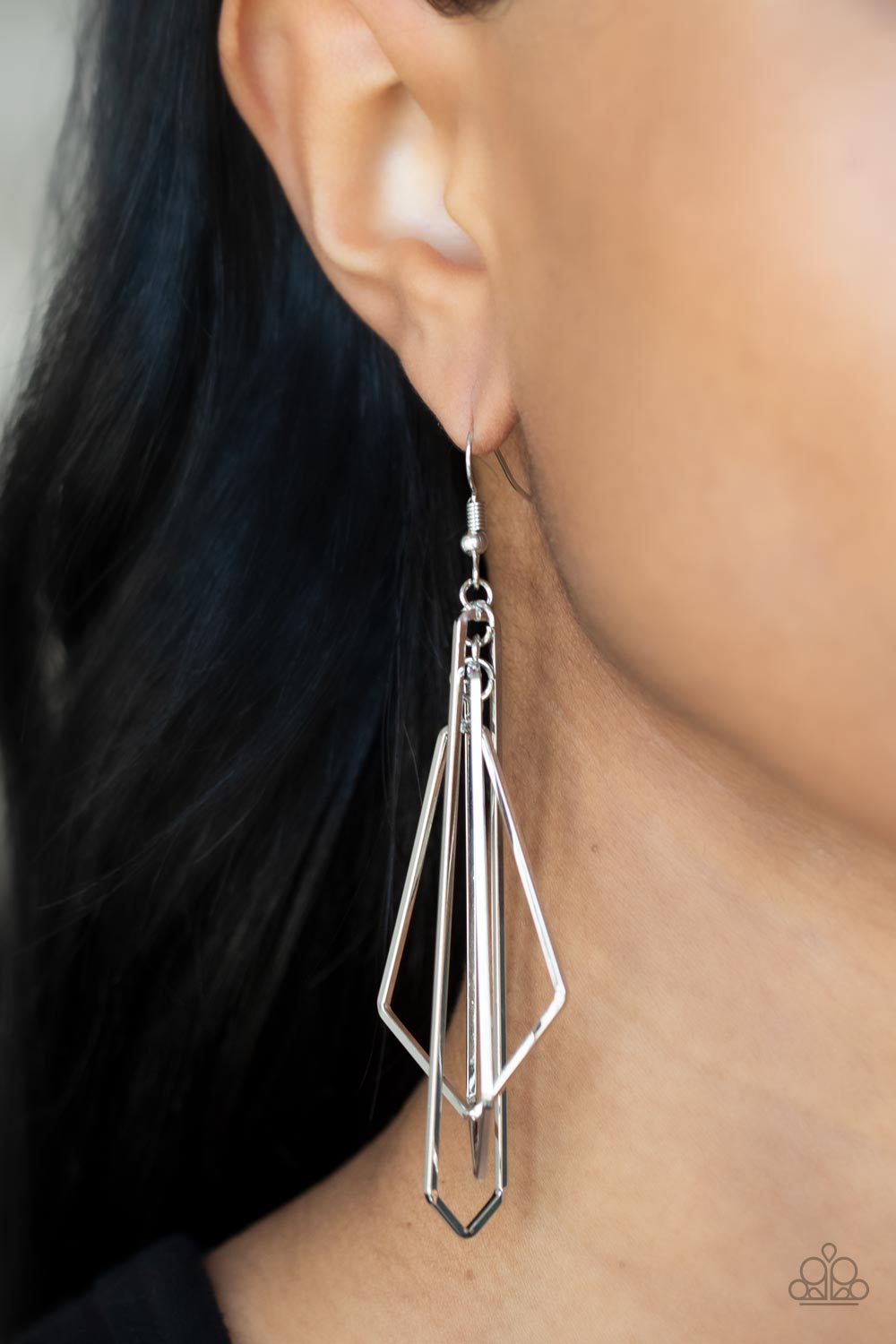 Paparazzi ♥ Shape Shifting Shimmer - Silver ♥  Earrings