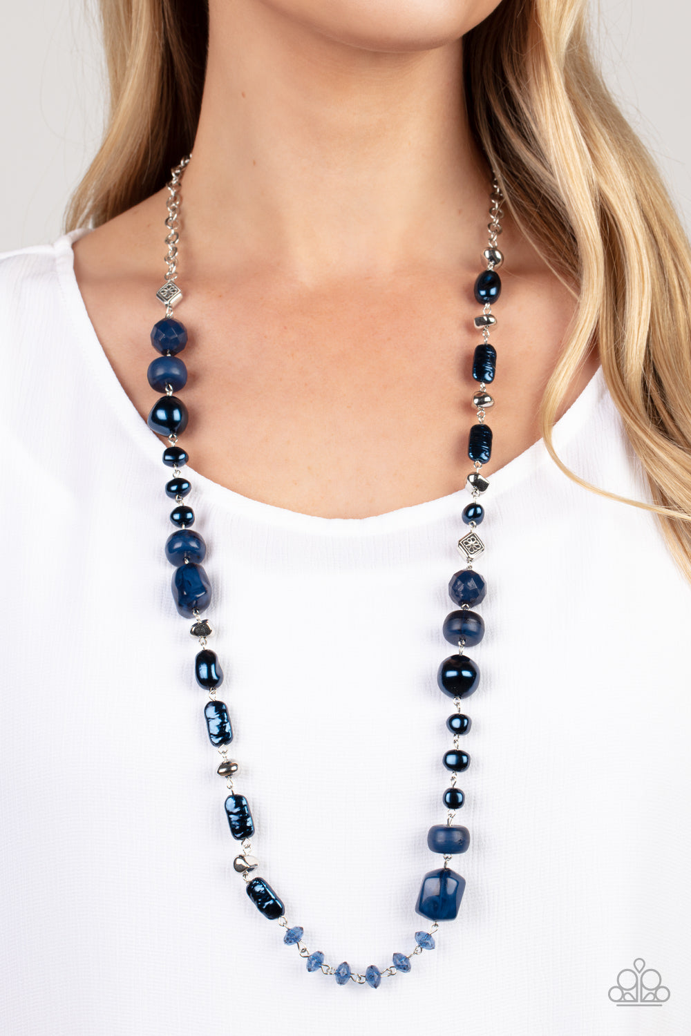 Paparazzi Juicy Gossip Blue Necklace