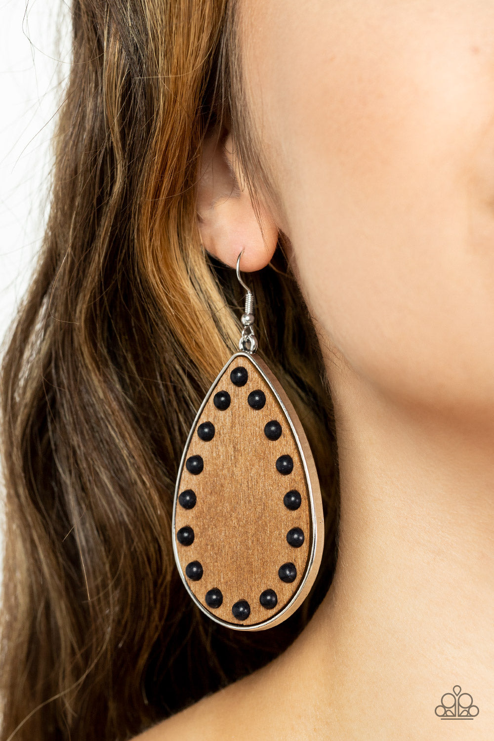 Paparazzi ♥ Rustic Refuge - Black ♥  Earrings