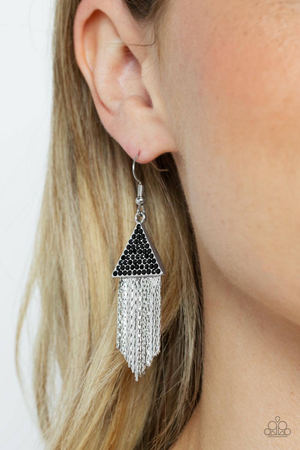 Paparazzi ♥ Pyramid SHEEN - Black ♥  Earrings