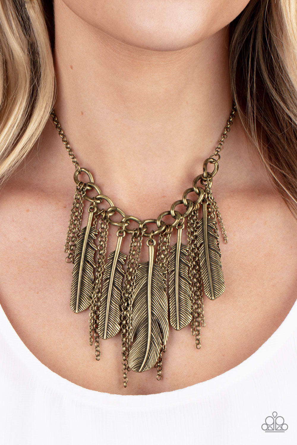 Vixen conviction brass deals necklace