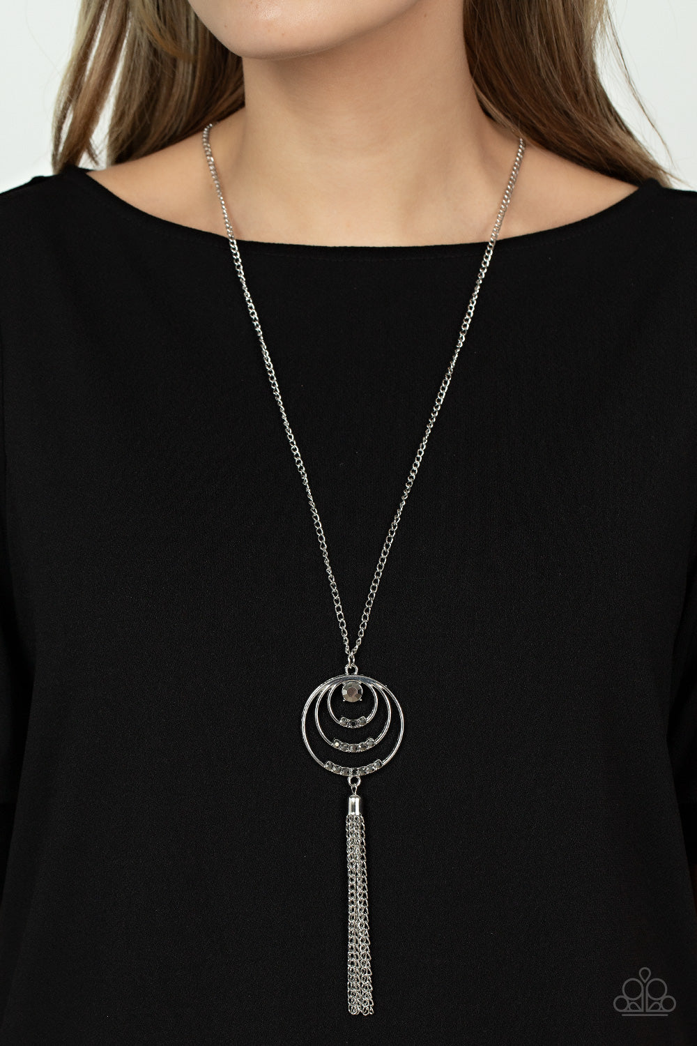 Paparazzi ♥ Spiraling Sparkle - Silver ♥  Necklace