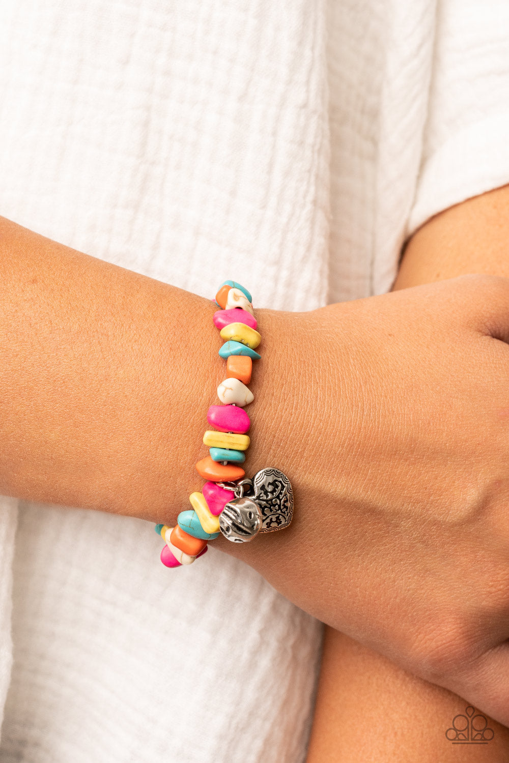 Paparazzi love bracelet deals