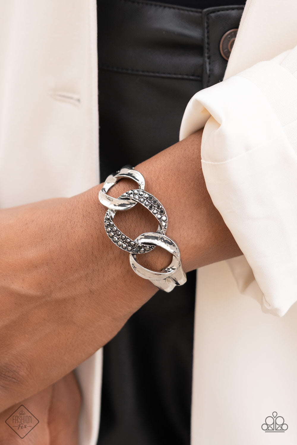 Silver paparazzi bracelet deals