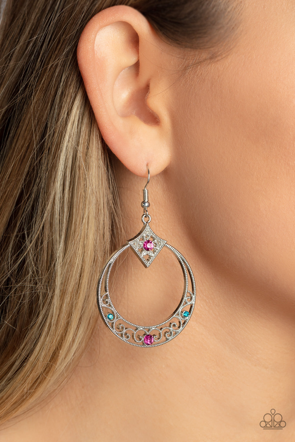 Paparazzi ♥ Royal Resort - Multi ♥  Earrings